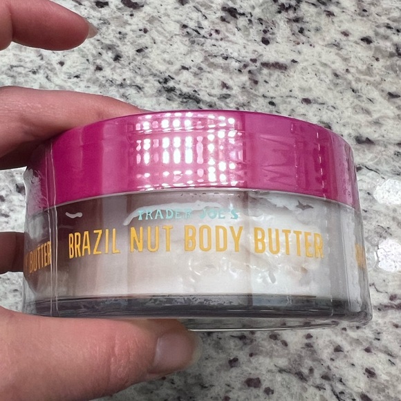 Trader Joe’s NWT sealed Brazil Nut Body Butter - Picture 4 of 4